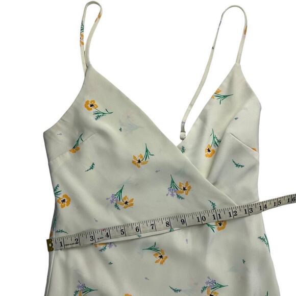 Urban Outfitters Kelly Surplice Yellow Floral Midi Dress Woman’s Size Small - Picture 6 of 10